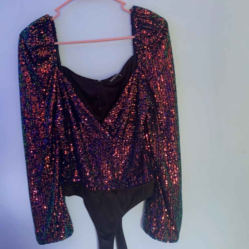 Sequence long sleeve